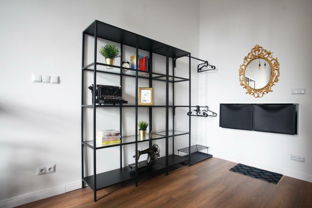 Apartament Loft Industrial Ec1 Lodz  Exterior photo